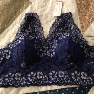 NWT Navy/White Lace Lingerie Top 💖 Bralette